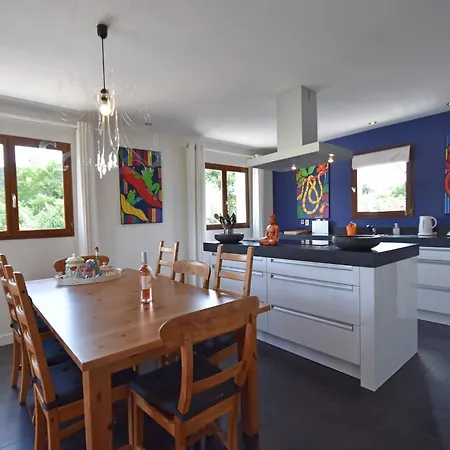 Villa In With Pool Near Carcassonne, Cleaning Included *