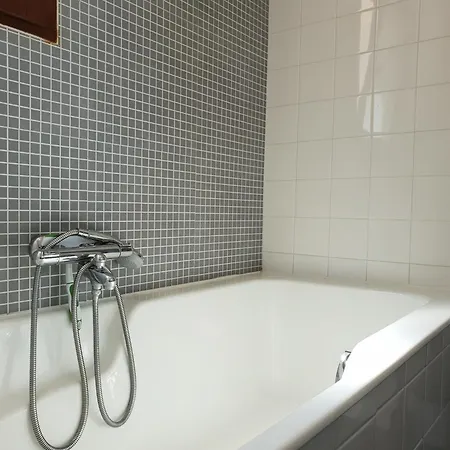 In With Pool Near Carcassonne, Cleaning Included *